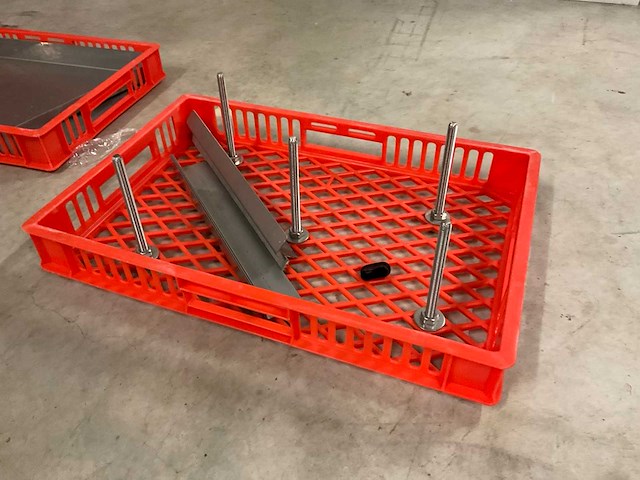 Stapelkrat met rvs plaat (80x) - afbeelding 4 van  9