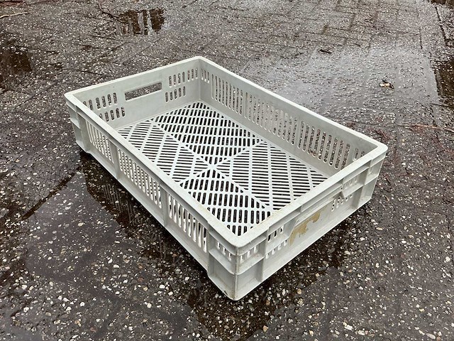 Stapelkratten (circa 65 stuks) in rolkar - afbeelding 4 van  6