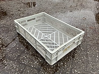 Stapelkratten (circa 65 stuks) in rolkar - afbeelding 4 van  6