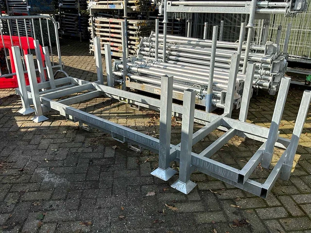 Stapelpallet voor rijplaten (2x) - afbeelding 1 van  3
