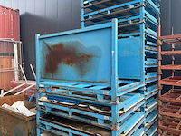 Stapelrack - overige magazijninventaris (19x) - afbeelding 1 van  5