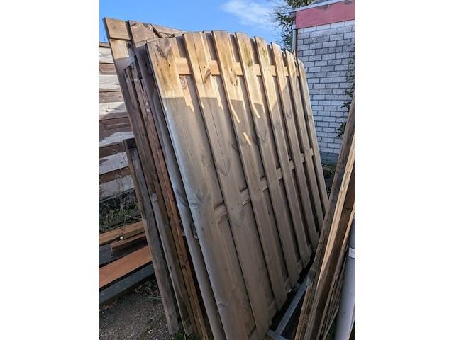 Stapelrek met 10x tuinscherm - afbeelding 13 van  31