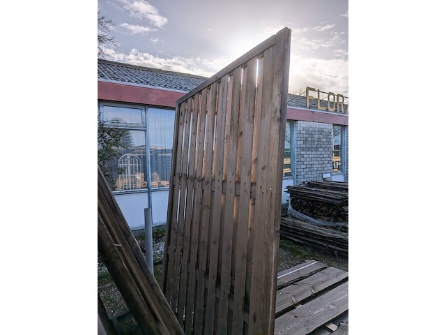 Stapelrek met 10x tuinscherm - afbeelding 17 van  31