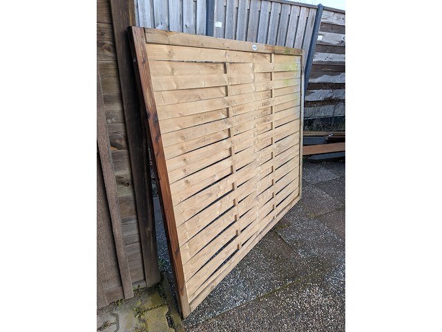 Stapelrek met 10x tuinscherm - afbeelding 27 van  31