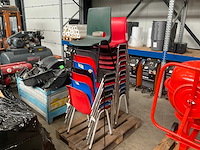 Stapelstoelen (18x) - afbeelding 1 van  3