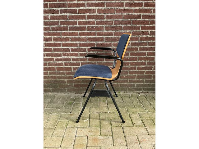 Stapelstoelen met armleuning | 23 stuks - afbeelding 7 van  9