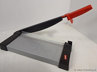 Stapler papiersnijder, nietmachines & leitz perforator - afbeelding 5 van  5