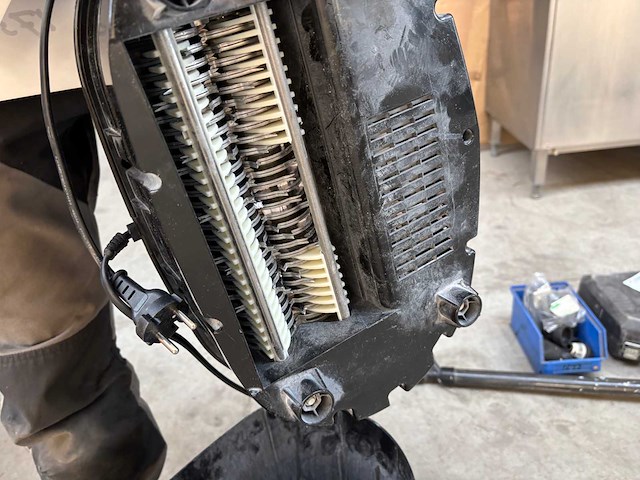 Staples papier shredder - afbeelding 2 van  3