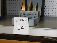 Stappenboorset amw 4-32 mm in metalen cassette. inhoud drie stuks - afbeelding 2 van  2