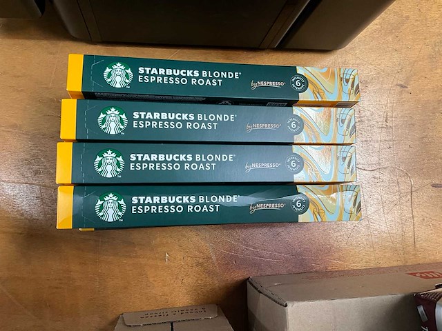 Starbucks blonde espresso roast partij koffiecups - afbeelding 2 van  3