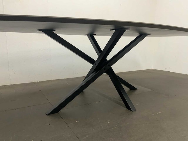 Starcrown - deens ovaal - eetkamertafel 275 cm - afbeelding 3 van  7