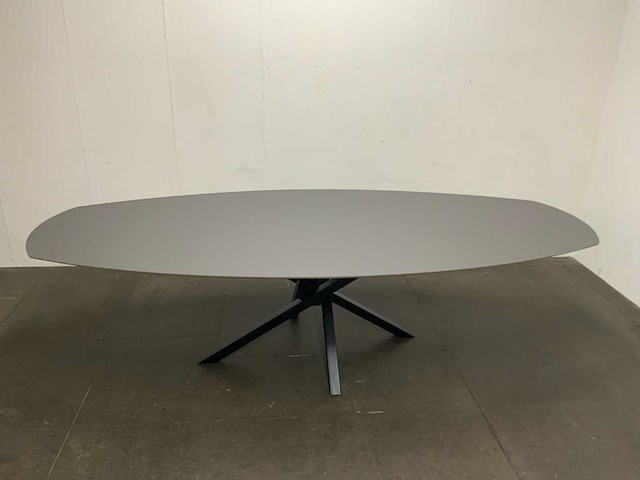 Starcrown deens ovaal eetkamertafel - afbeelding 4 van  7
