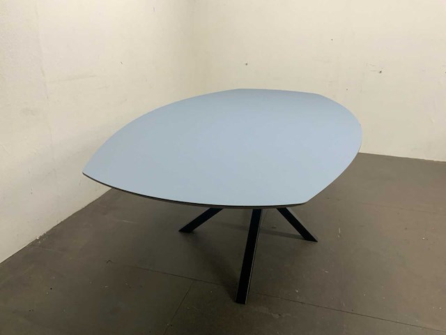 Starcrown deense ovaal eetkamertafel 240x110x74 cm - afbeelding 4 van  5