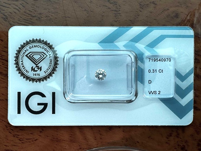Starcut briljant diamant 0.31 carat gecertificeerd - afbeelding 1 van  4