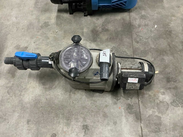 Starline ks100b gebruikte zwembadpomp - afbeelding 2 van  4