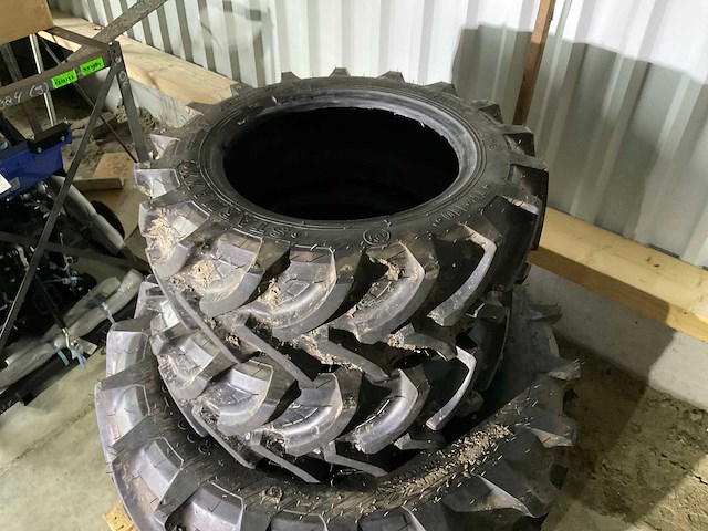 Starmaxx 20-28 inch banden set - afbeelding 1 van  2