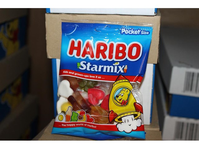 Starmix haribo in 10 overdozen met 28 zakjes a 75 g. tht 6-2026. - afbeelding 1 van  2
