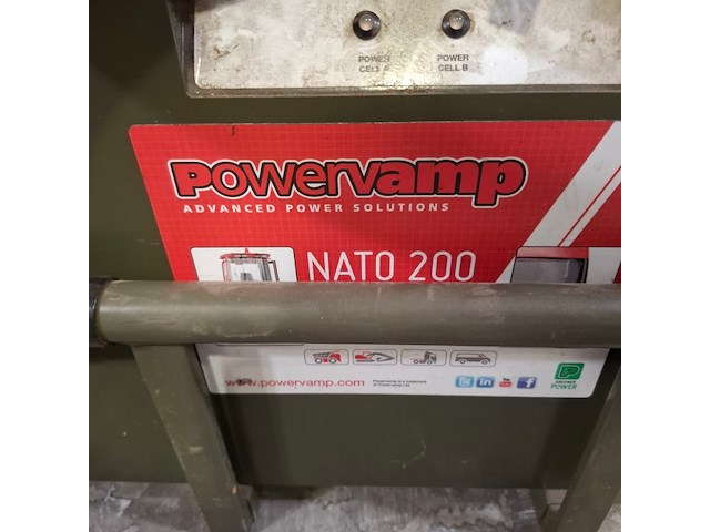 Startbooster op transportwagen, powervamp, nato 200 - afbeelding 3 van  9