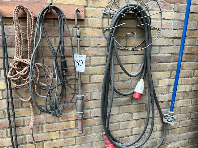 Startkabel, verlengkabel en slagtrekker - afbeelding 2 van  4
