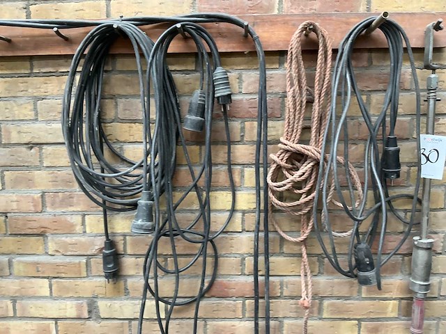 Startkabel, verlengkabel en slagtrekker - afbeelding 3 van  4