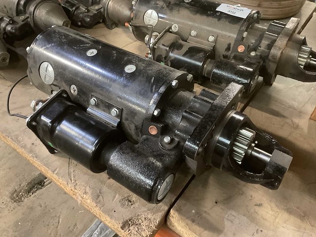 Startmotor - afbeelding 4 van  5