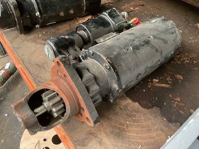 Startmotor - afbeelding 2 van  4