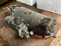 Startmotor - afbeelding 1 van  4