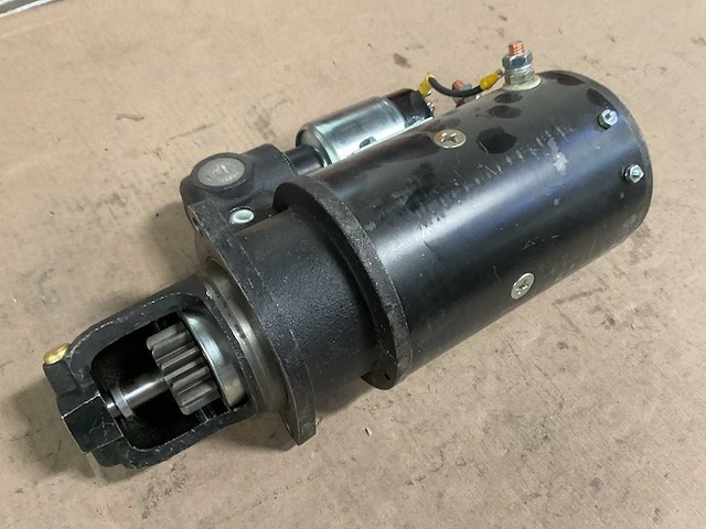 Startmotor - afbeelding 2 van  4