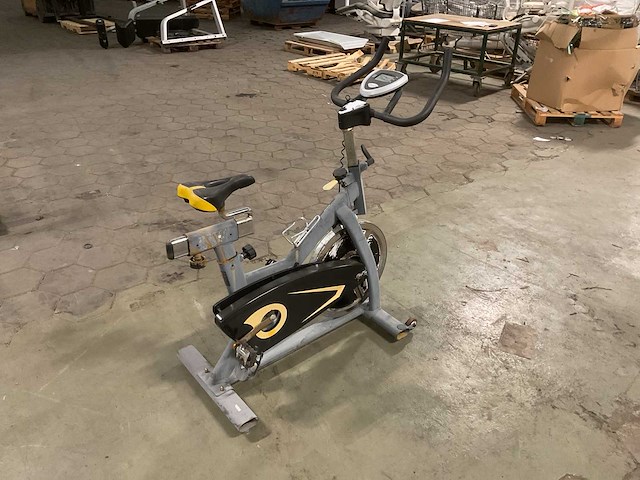 Startrac spinningbike - afbeelding 1 van  6