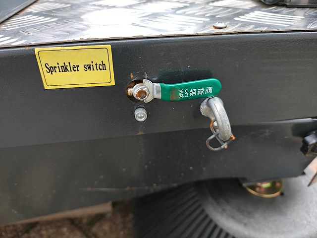 Starvox - 2025 - 1260 - zelfrijdende veegmachine - afbeelding 14 van  21