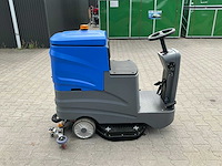 Starvox opzit schrobmachine/vloerreiniger - afbeelding 14 van  17
