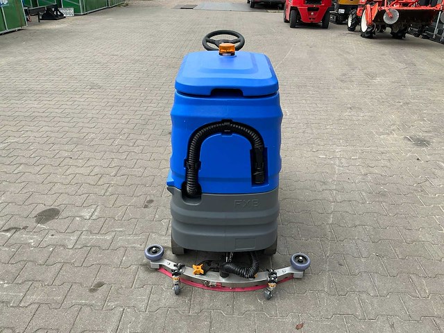 Starvox opzit schrobmachine/vloerreiniger - afbeelding 10 van  11