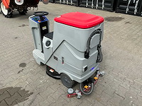 Starvox zelfrijdende schrobmachine / vloerreiniger - afbeelding 2 van  20