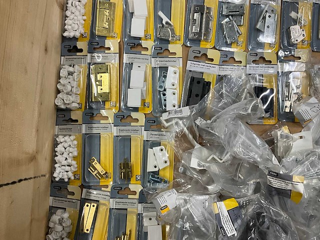 Starx partij divers beslag (125x) - afbeelding 3 van  16