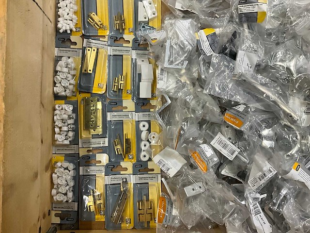 Starx partij divers beslag (125x) - afbeelding 8 van  16