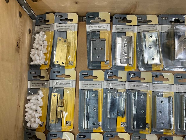 Starx partij divers beslag (125x) - afbeelding 12 van  16