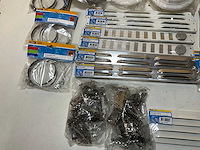 Starx partij diverse roosters en toebehoren (52x) - afbeelding 3 van  13