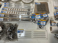 Starx partij diverse roosters en toebehoren (52x) - afbeelding 4 van  13