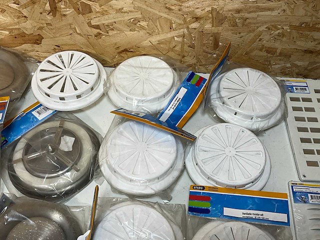 Starx partij diverse roosters en toebehoren (52x) - afbeelding 8 van  13