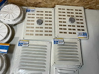 Starx partij diverse roosters en toebehoren (52x) - afbeelding 9 van  13