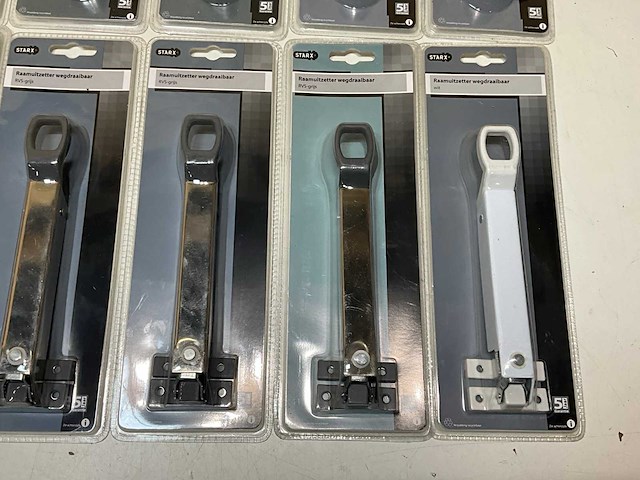 Starx raamsluitingen en raamuitzetters (19x) - afbeelding 8 van  10