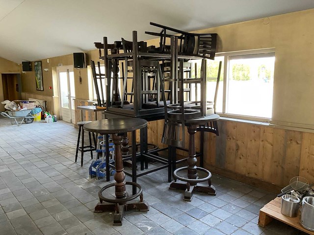 Statafel (9x) - afbeelding 1 van  9