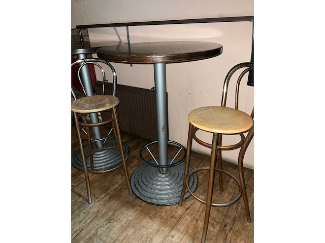 Statafel en barstoel (2x) - afbeelding 3 van  3