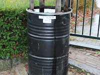 Statafel met doorsnede 95 cm, hoogte 114 cm. - afbeelding 2 van  2