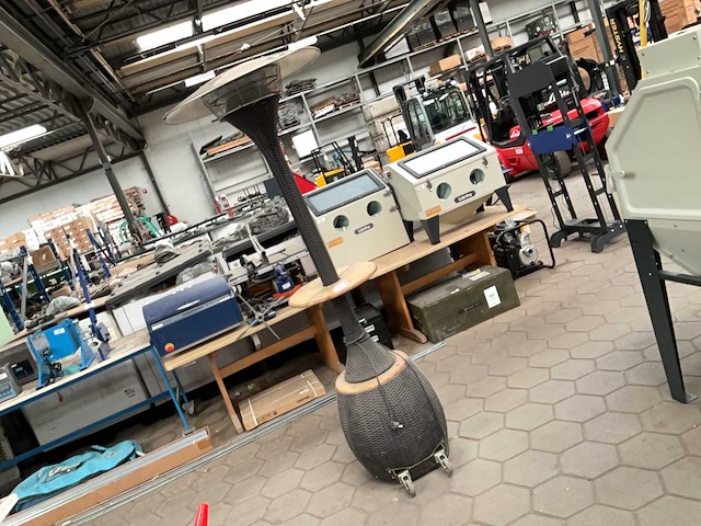 Statafel met meerdere functies - afbeelding 7 van  8