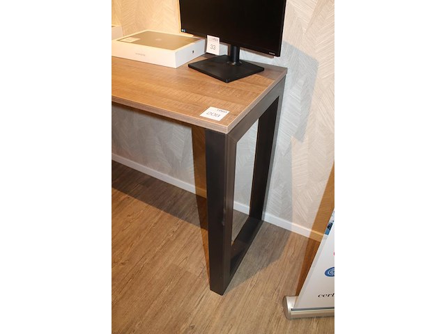 Statafel met zwaar metalen onderstel. afmeting 200 x 60 x 103 cm. - afbeelding 2 van  2