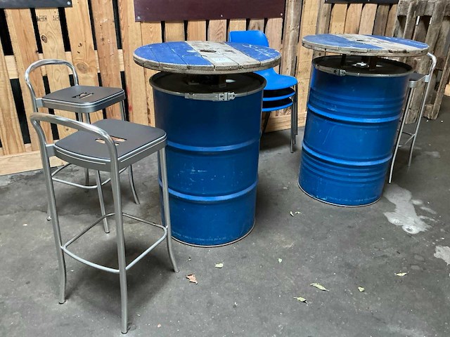 Statafel olievat (2x) - afbeelding 1 van  4