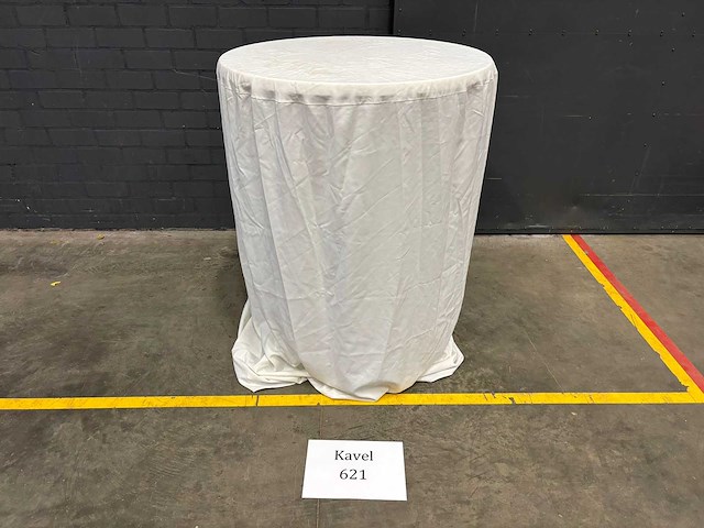 Statafel rok wit (3x) - afbeelding 1 van  1