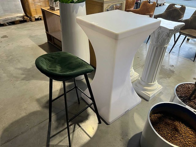 Statafel - afbeelding 1 van  2