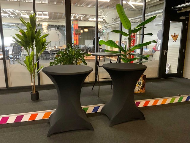 Statafels met planten (7x) - afbeelding 1 van  16